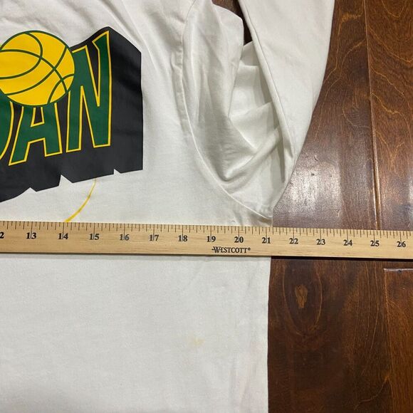 Jordan Brand Legacy Green Air Seattle White L/S Graphic Tee Men's Size Large - Picture 8 of 9